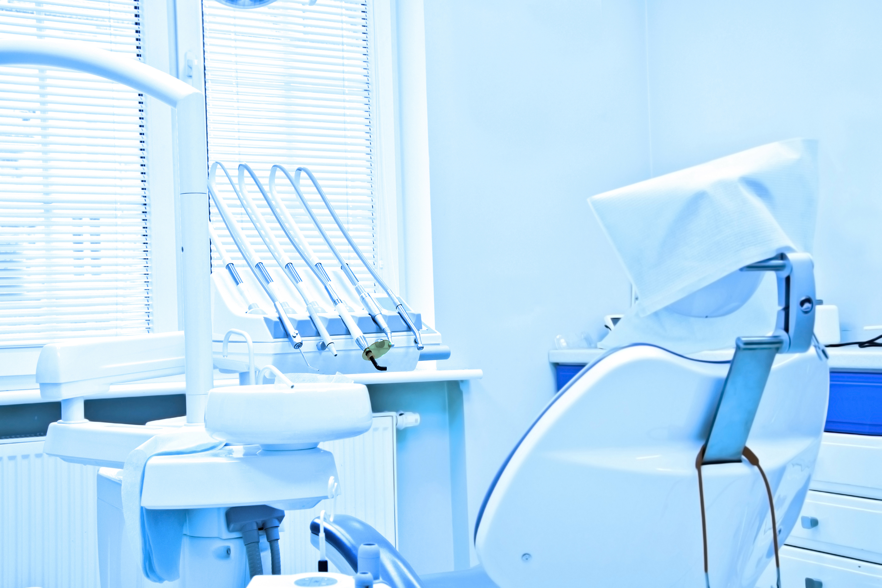 فضای کلینیک جامع دندانپزشکی دیجیتال مهر